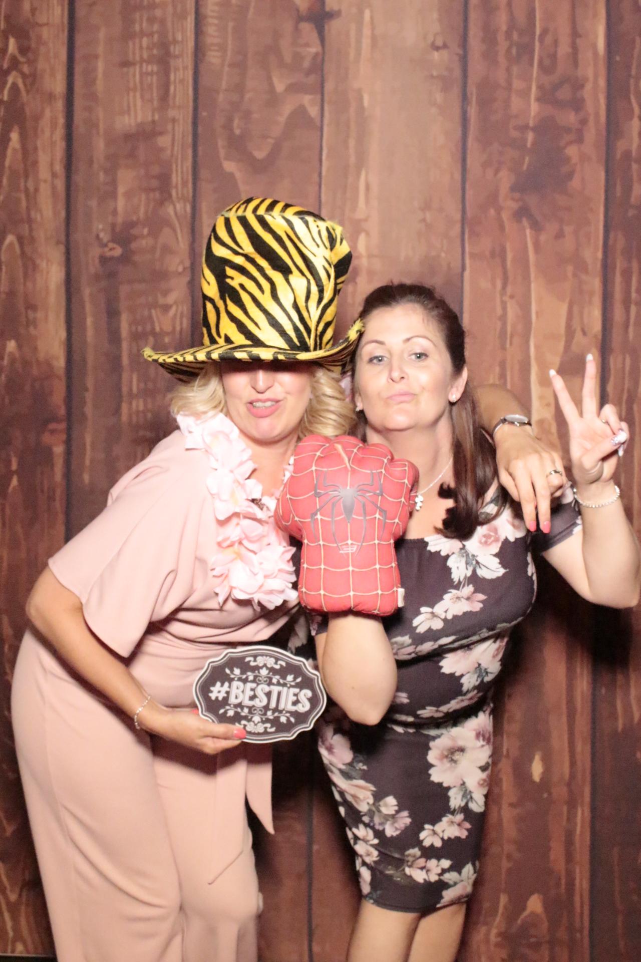 Christopher & Nicole's Wedding | View more photos from the event at gallery.myphotoboothexperience.co.uk/u/MyPhotoBoothExperienceLtd/Christopher-Nicoles-Wedding